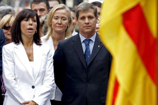 [npdiada81109080.jpg]