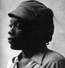 Milton Nascimento. Biografía (Parte 2). Travessia-Outubro