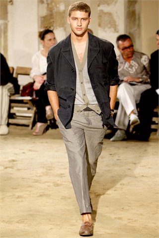 [Hermes_SS10_MaxMotta.jpg]