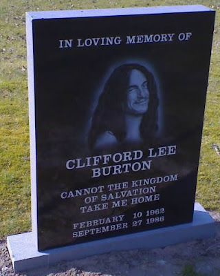 CLIFF BURTON-BİYOGRAFİ Cliff+tombstone