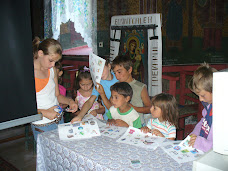 "Hristos impartasit copiilor"-activitate din cadrul Scolii de duminica