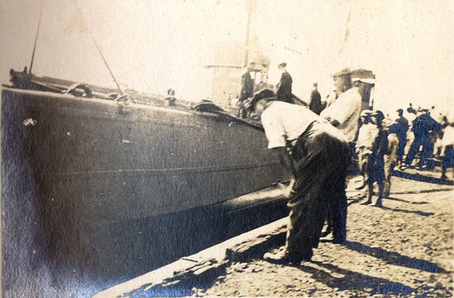 [German+U+Boat+WkgnHarbor+1919~2+93_40_1~2.jpg]