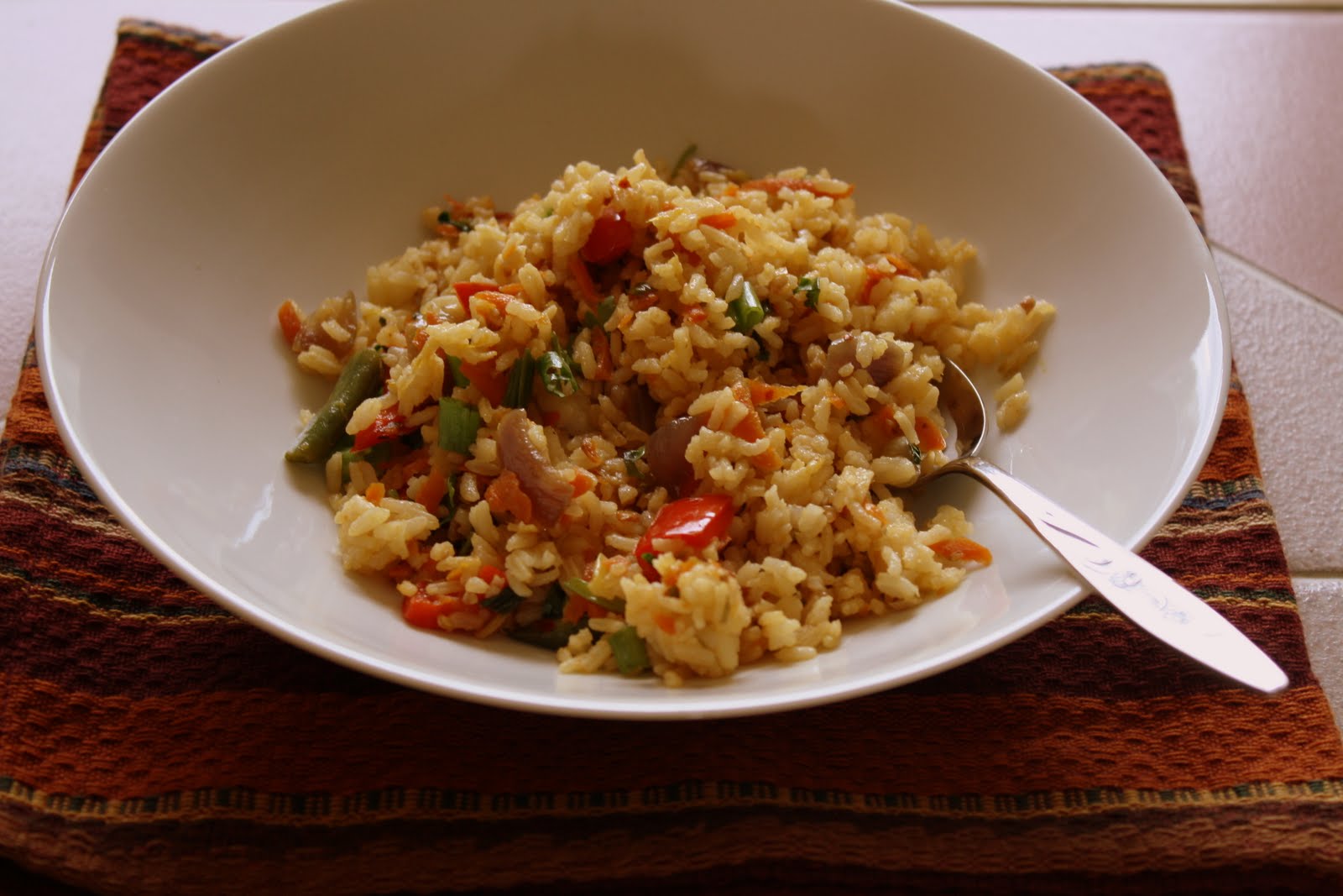 Versatile Vegetarian Kitchen Vietnamese Fried Rice (Eggless)