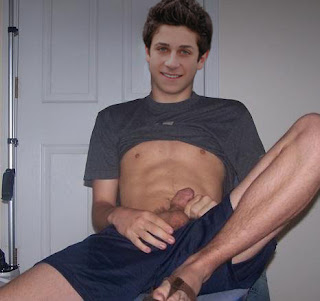 mature housewives picture fake naked pictures of david henrie