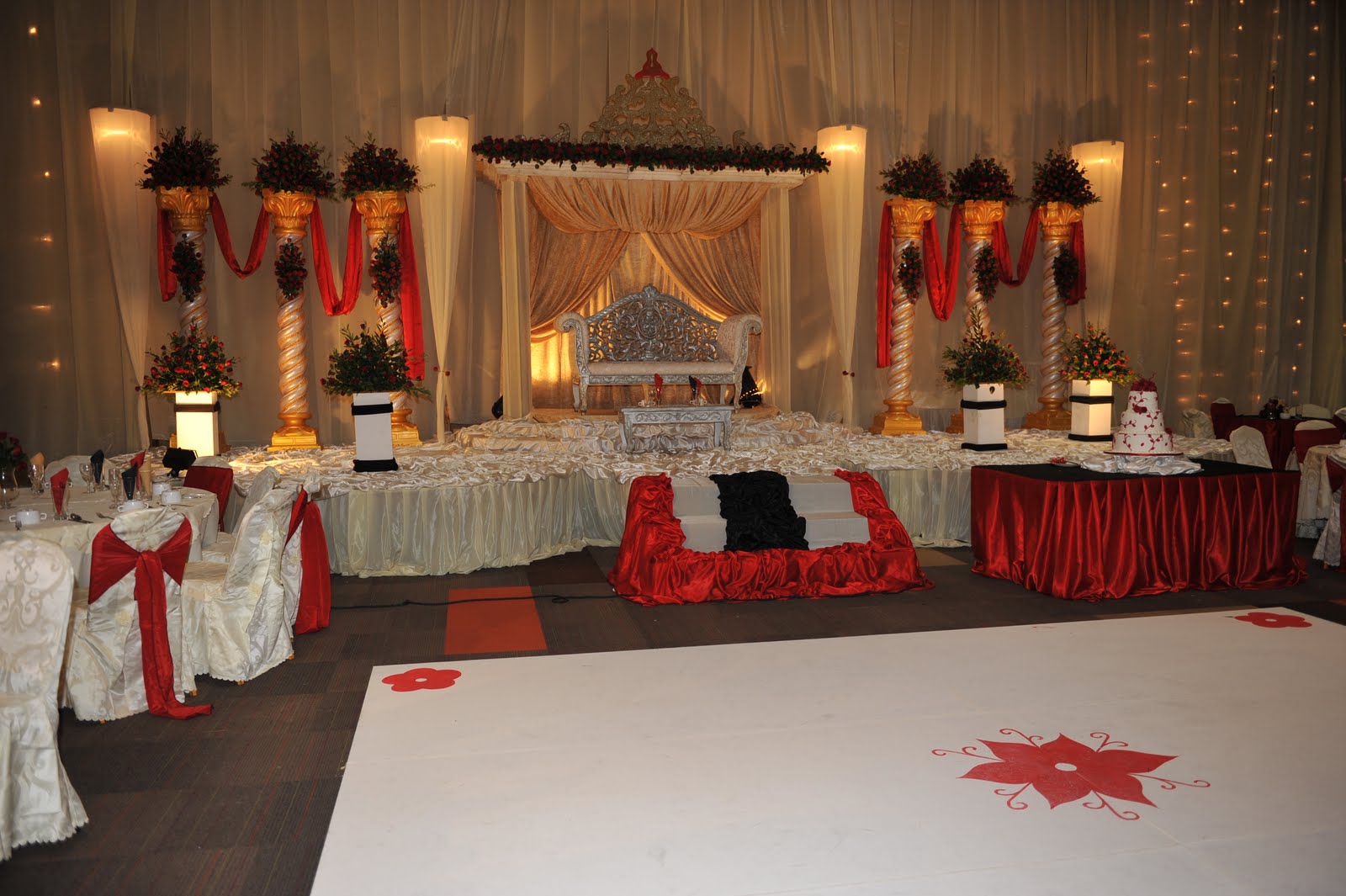 Kitchen Party 5th April 2010. The setting decor,was fabulous,i love this design,thanks to farizana,good job.