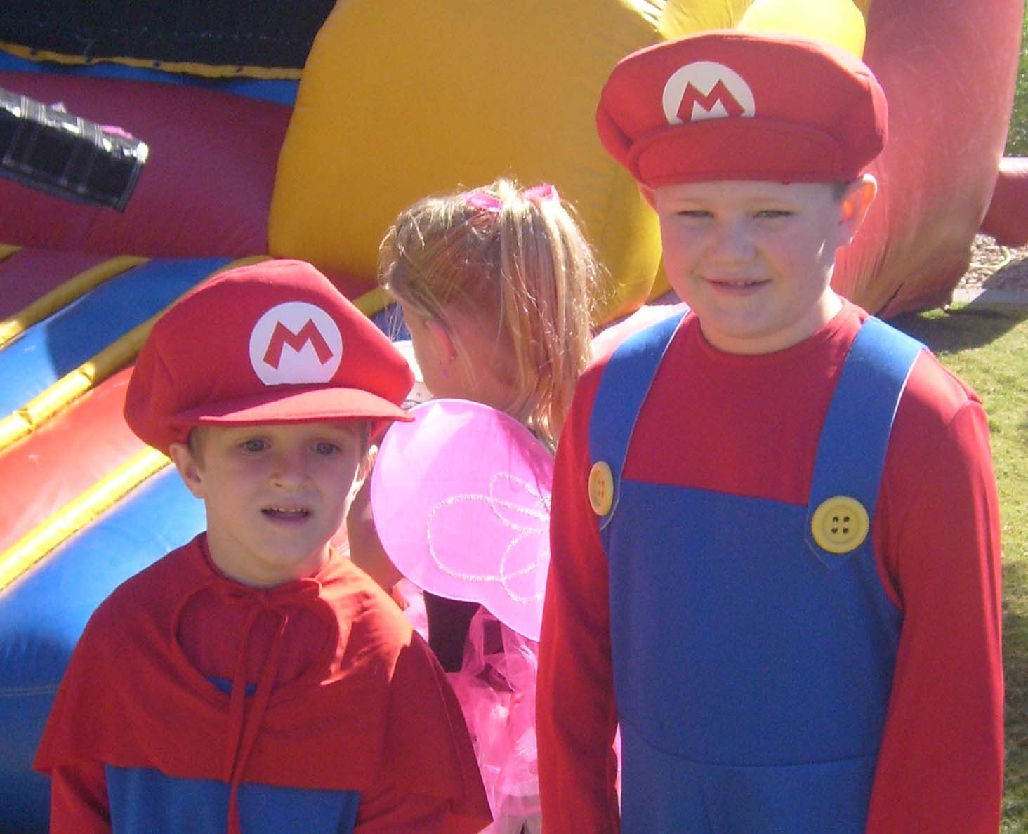 [marios.jpg]