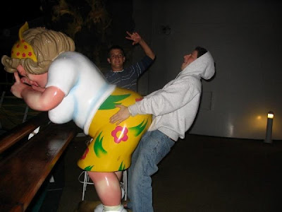 double sense with Statue tory