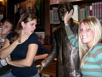 double sense with Statue tory