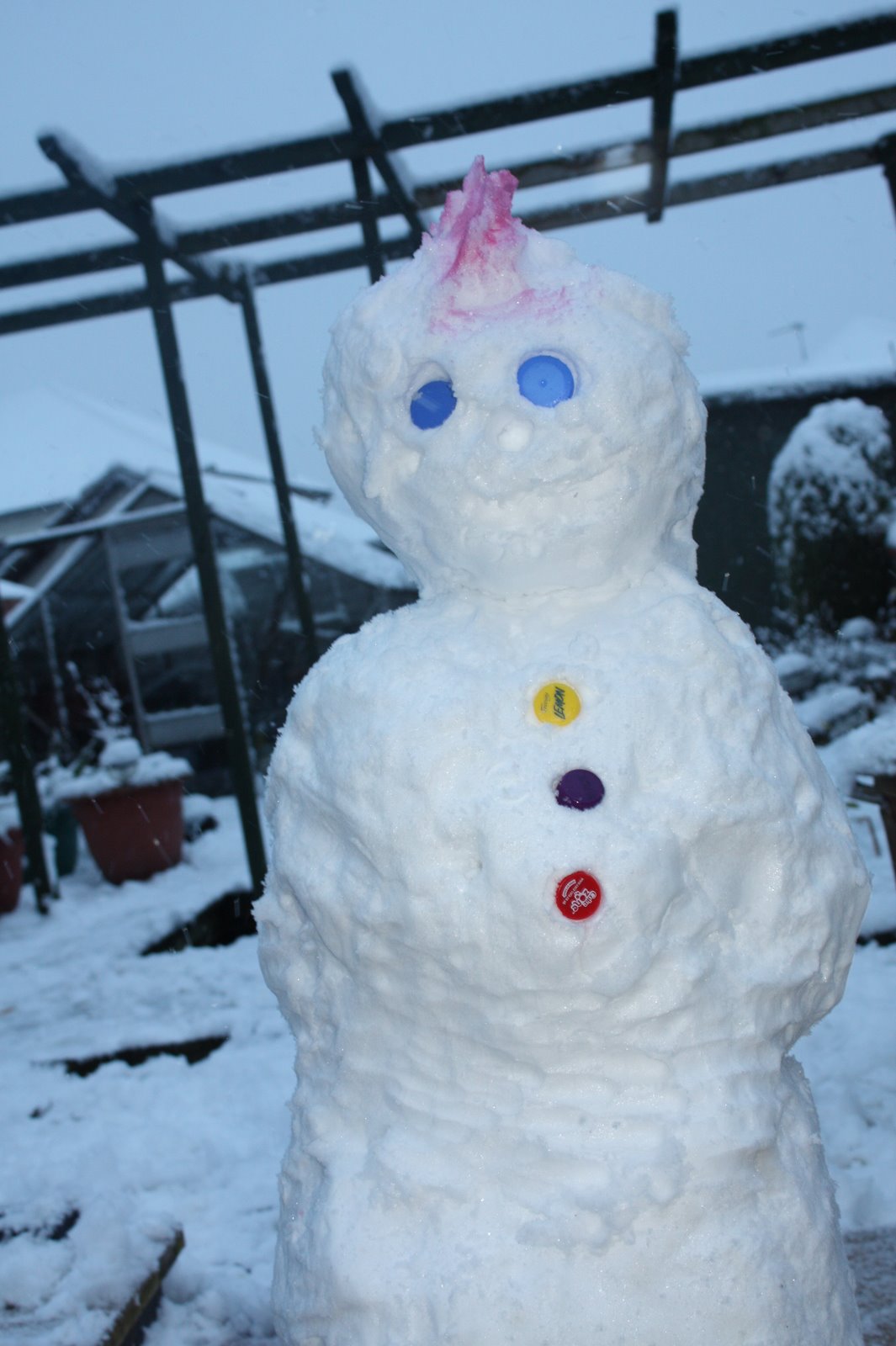 [snow+fun+019.JPG]