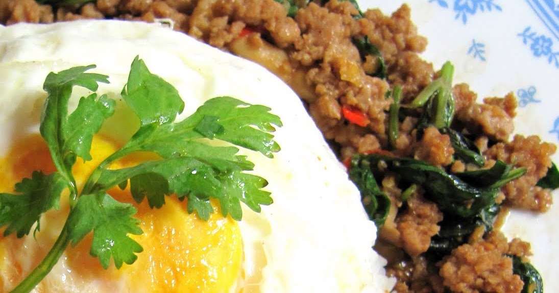 Wen's Delight Hot Basil Minced Meat w/Rice