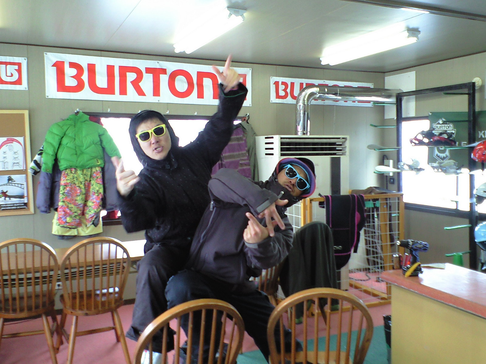 [CA390507-794713.jpg]