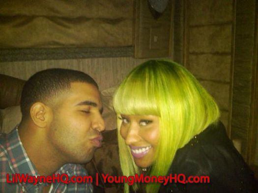 Nicki Minaj and Drake Married Announced On Twitter WHAT? Nicki Minaj and Drake Married Announced On Twitter WHAT?
