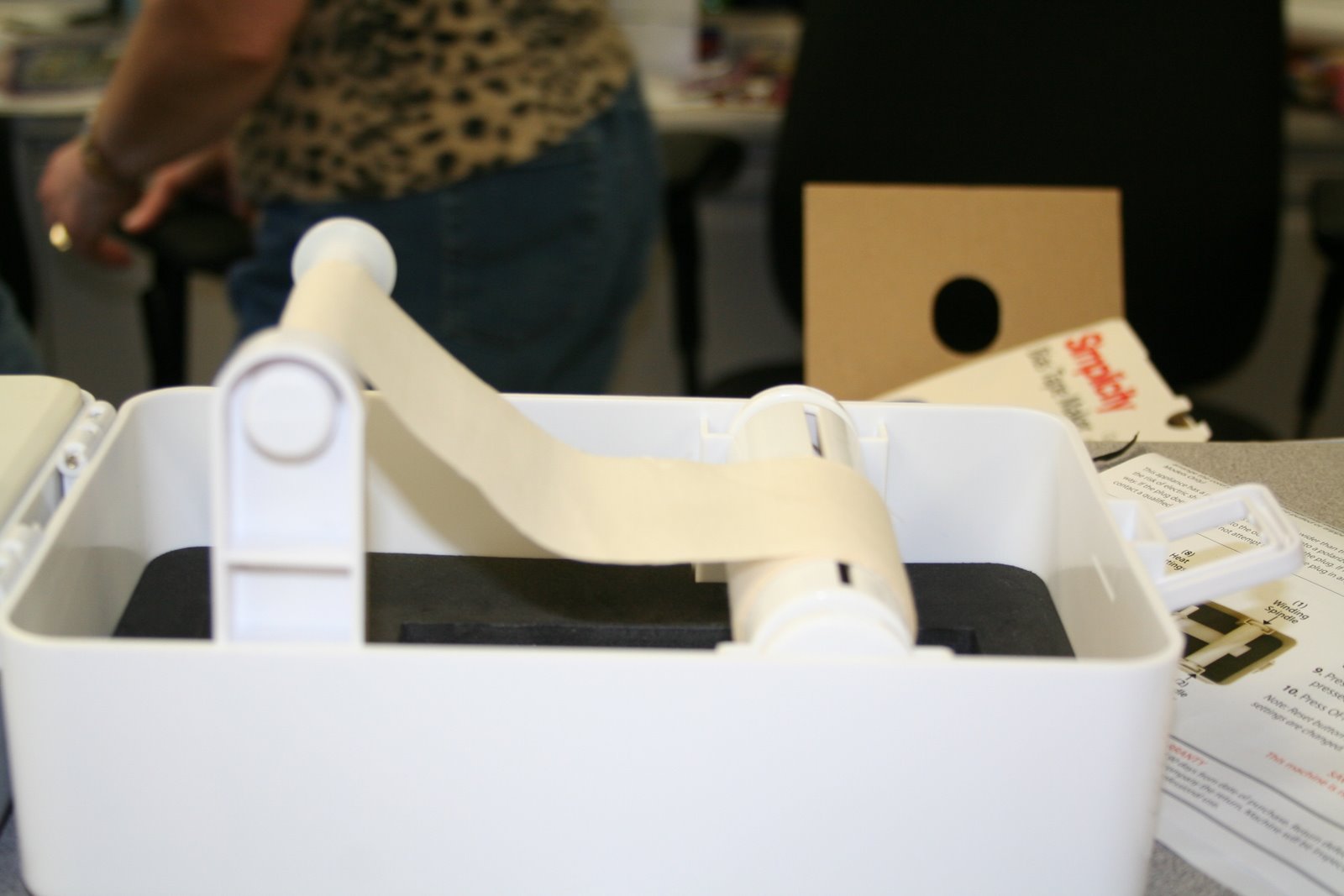 [binding+machine1.JPG]