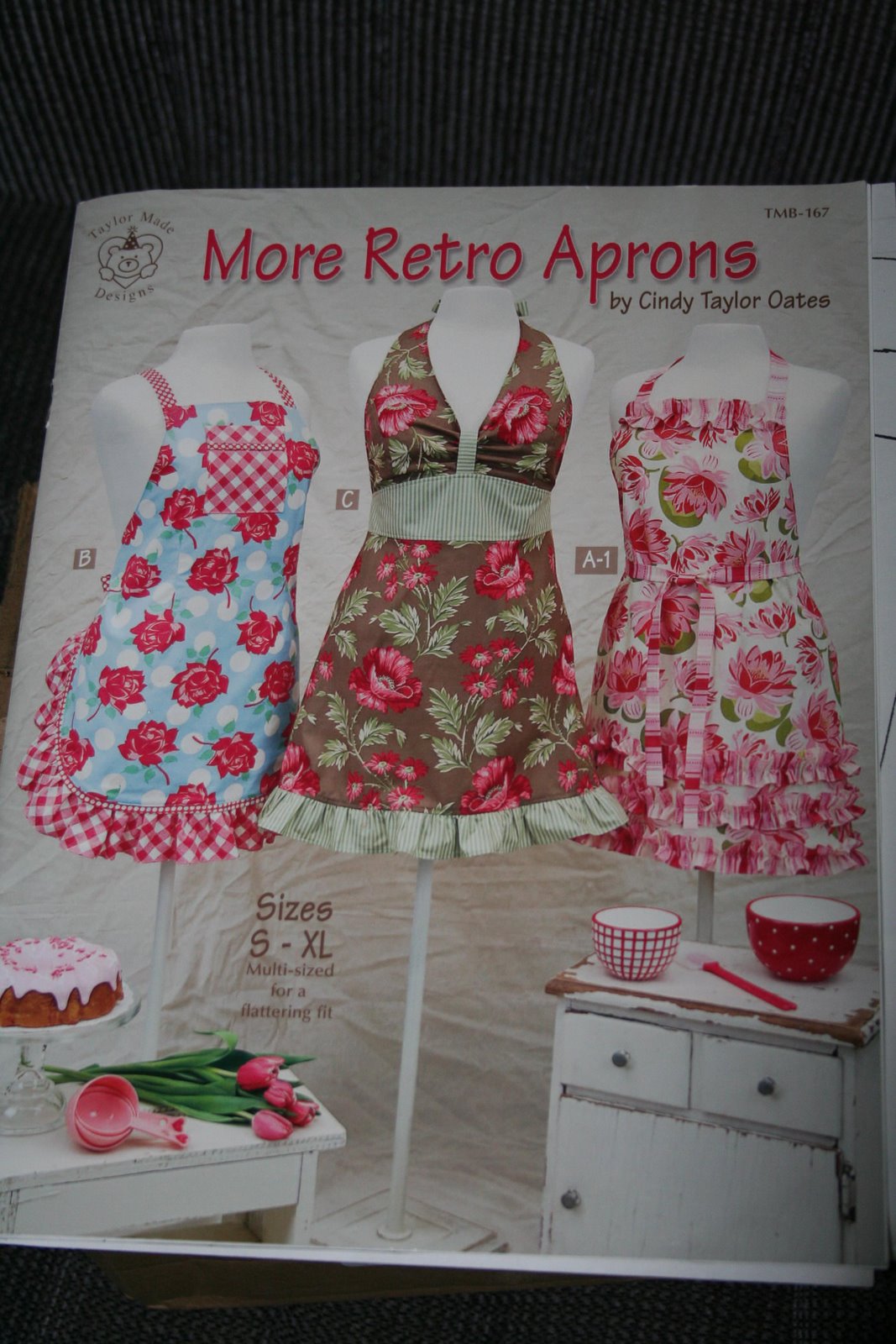 [Apron+Pattern.JPG]