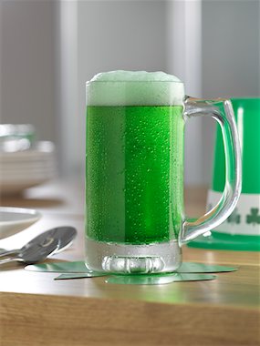 [green+beer.jpg]