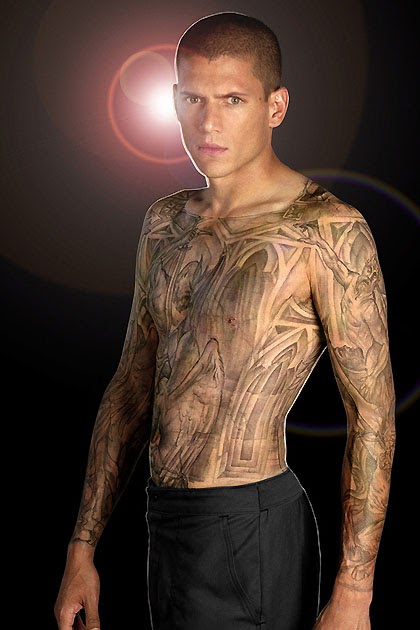 LadyThrills.com: Shirtless Celeb Of The Day - Wentworth Miller