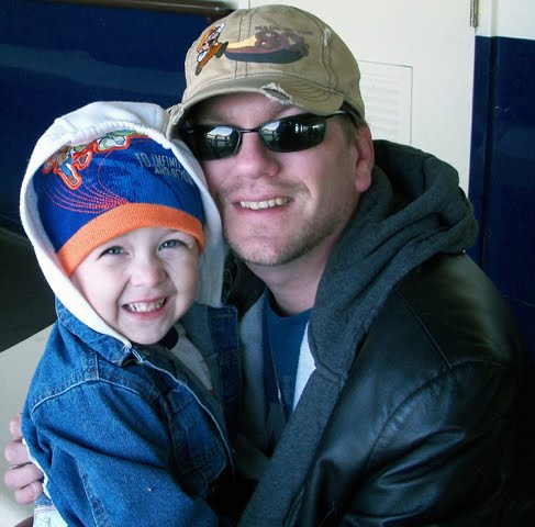 [kris-trey-disney-2010.jpg]