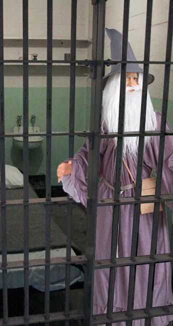 [wizard-jail.jpg]