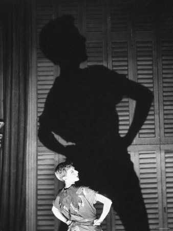 [mary-martin-shadow.jpg]