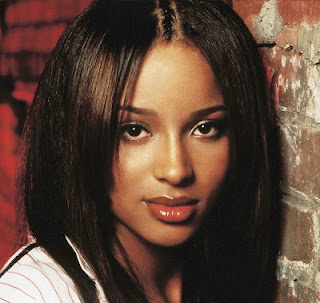 Ciara signs with Wilhelmina Modeling Agency