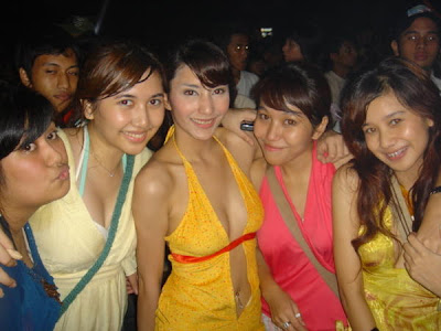 Tyas Mirasih, Party, foto artis indonesia, Foto Artis,