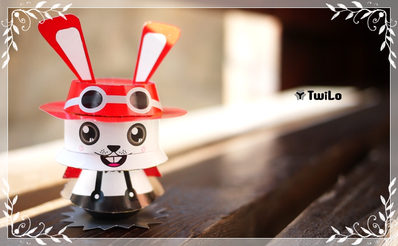 TwiLo: Buy Rabbit Cut-out Design Red Envelope in USA