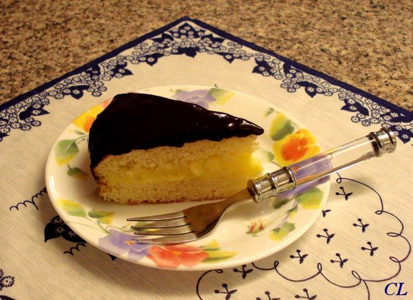 [Boston+Cream+Pie4.JPG]
