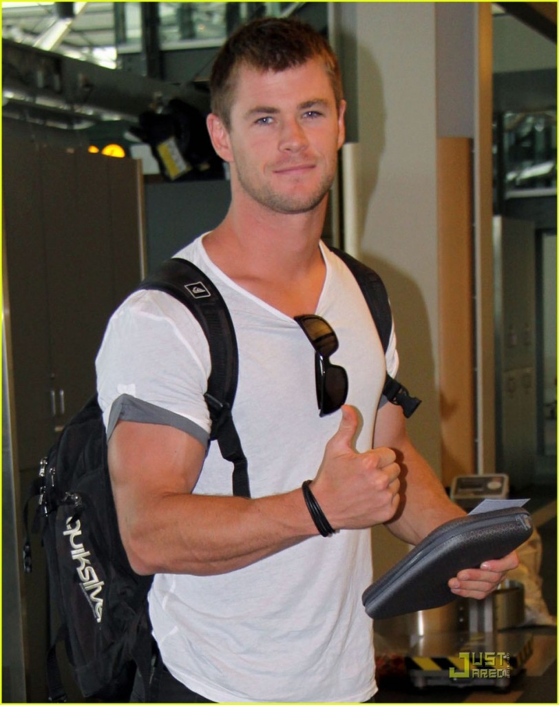 thor guys Chris hemsworth, actor: the avengers chris hemsworth was born in melbourne, australia, to leonie (van os), a teacher of english, and craig hemsworth, a social-services counselor. thor guys Chris hemsworth, actor: the avengers chris hemsworth was born in melbourne, australia, to leonie (van os), a teacher of english, and craig hemsworth, a social-services counselor.