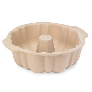 Stoneware Cake Pan Stoneware Cake Pan