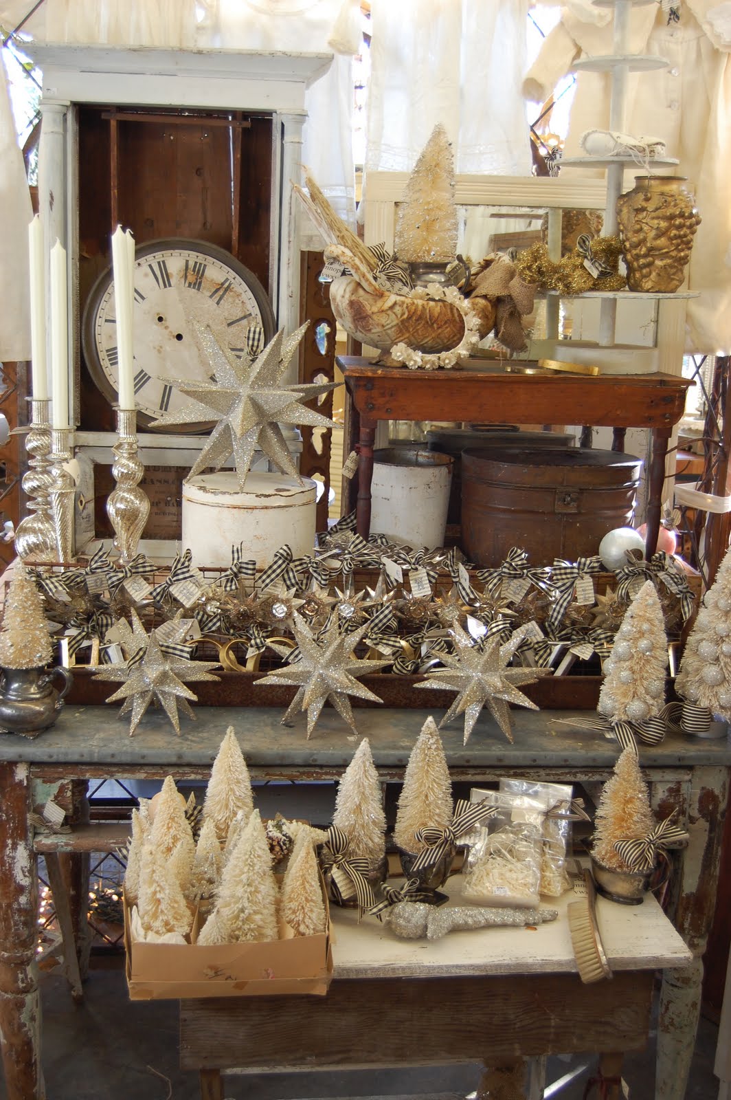 Christmas Booth Ideas on Pinterest Booth Displays, Vintage Christmas and Antique Mall Booth