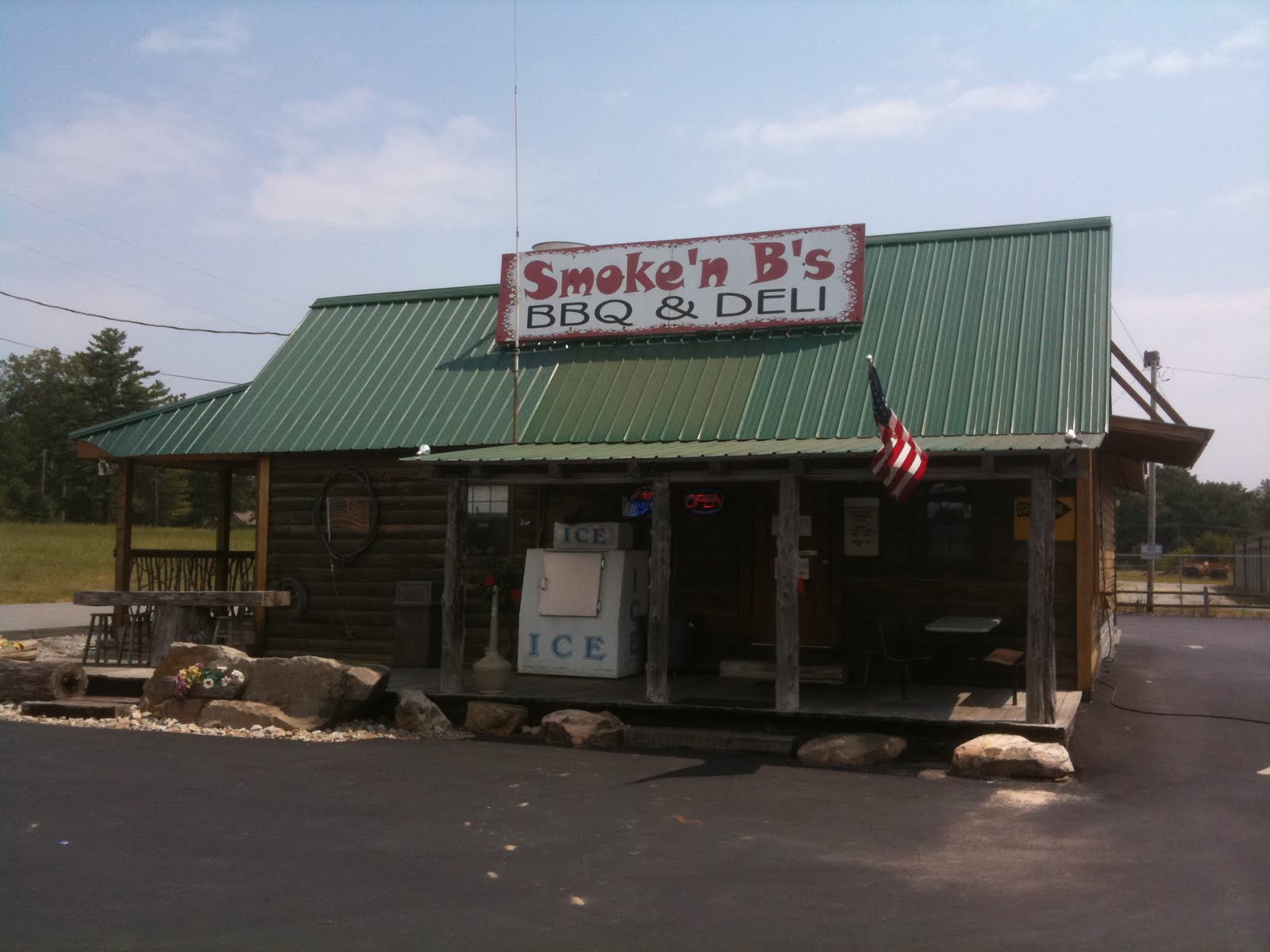 BBQ Quest Smokin' B's BBQ Monteagle, TN