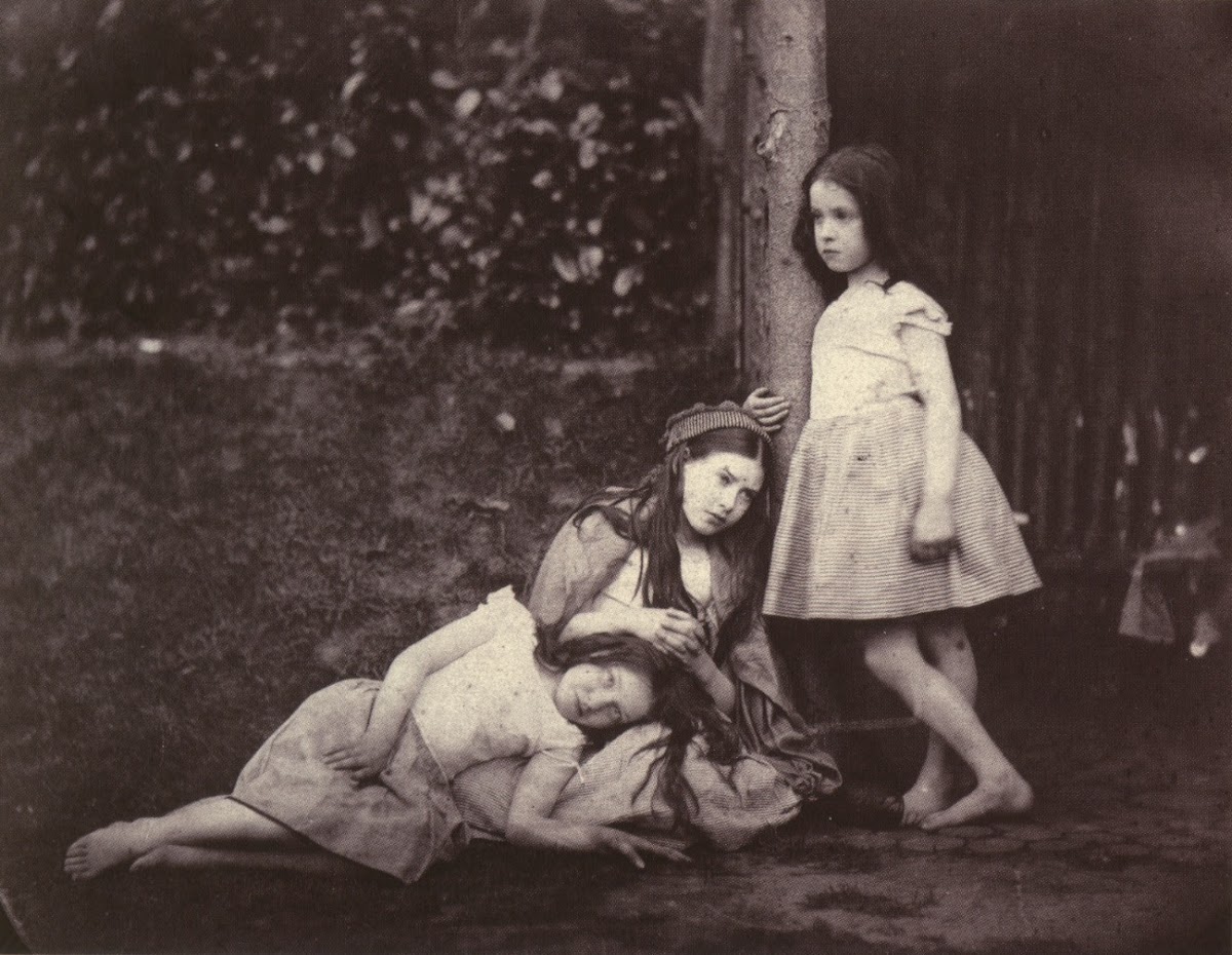 http://4.bp.blogspot.com/_RbE74aAwGHg/TJgPYPXlVfI/AAAAAAAAACs/0vKrZtPJCKA/s1200/lewis+carroll+4.jpeg