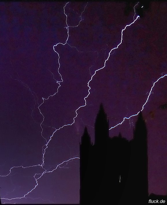 [lightning.jpg]