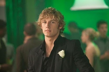 Alex Pettyfer