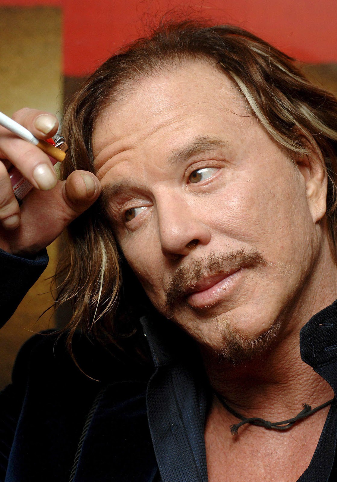 http://4.bp.blogspot.com/_Re4AFM_x3hg/TP8_9MjfxvI/AAAAAAAAAMI/p1ntB8AY0qg/s1600/Mickey-Rourke.jpg