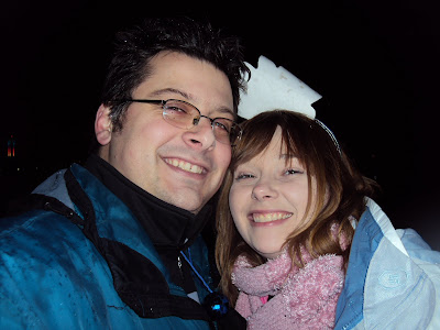 Please note the backwards tiara. That's what happens when you bring a traveler with you to the concert.