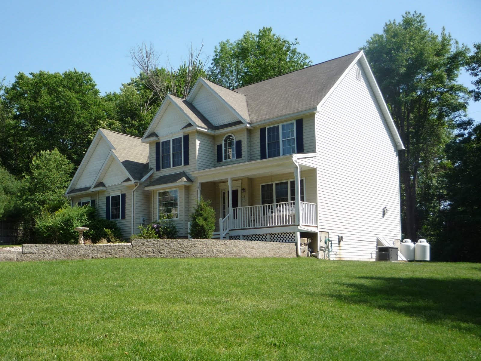 Financing a Home? Don’t Buy Anything Else Until After Closing!