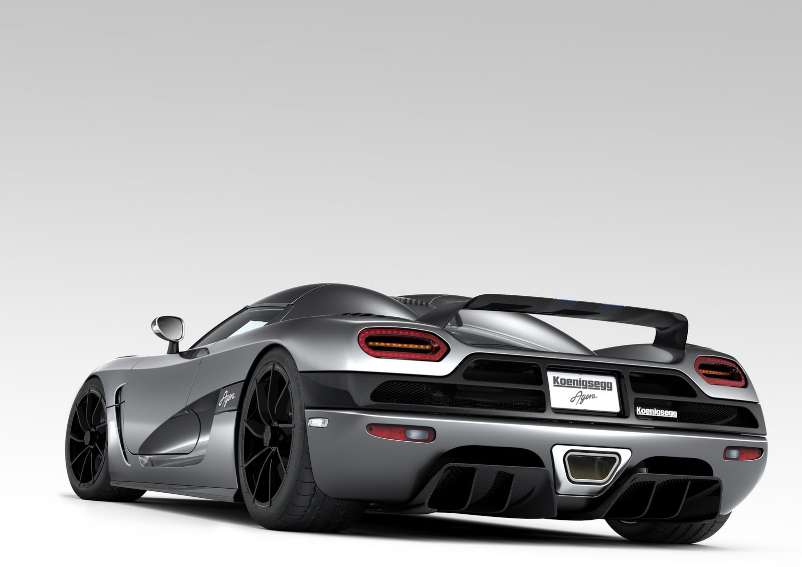 [Koenigsegg_Agera_Geneva_03.jpg]