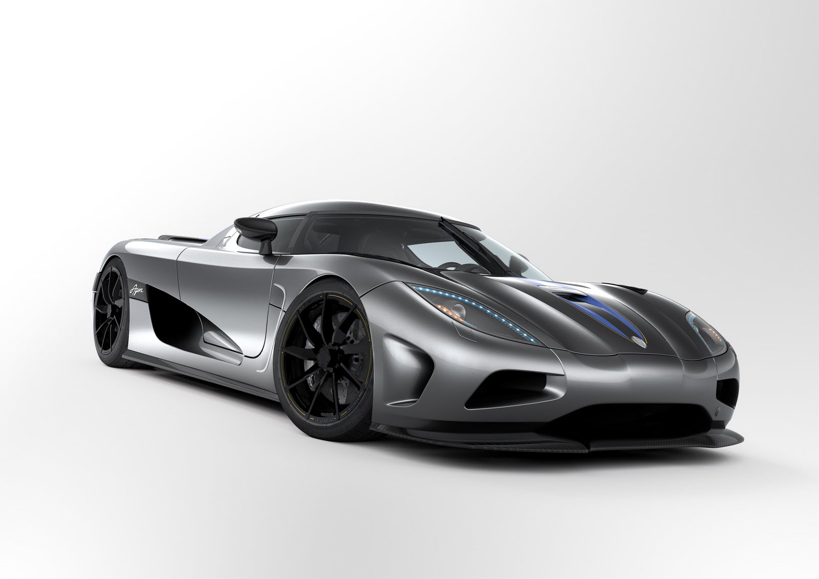 [Koenigsegg_Agera_Geneva_09.jpg]