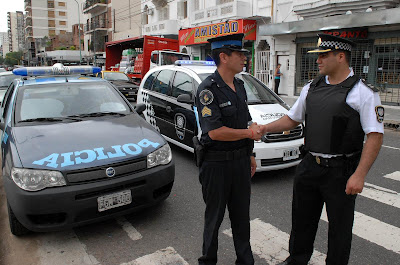 policia metropolitana policia metropolitana