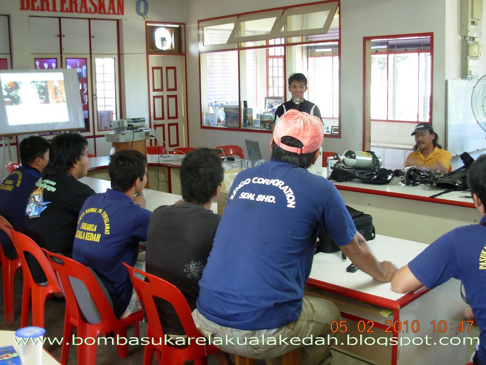 [DSCN0064+B.A1-blog.jpg]