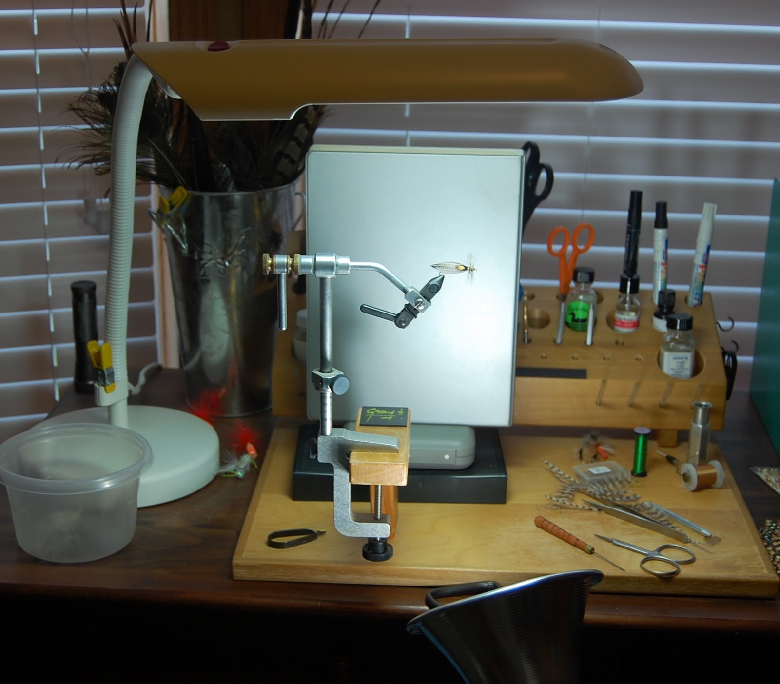 Flytying New and Old Setups for Fly Photography