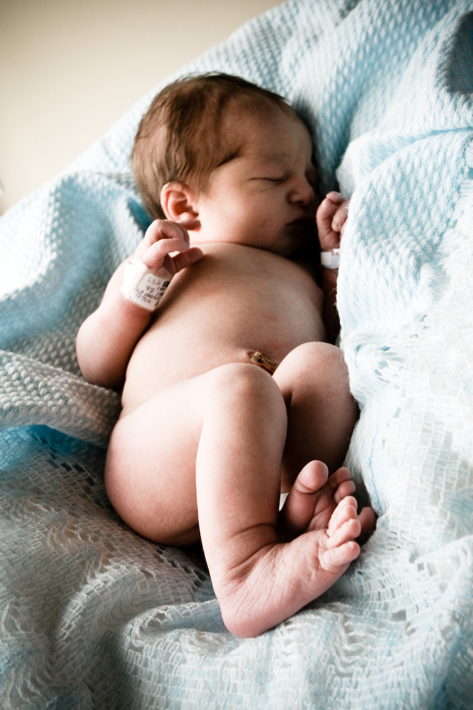 [Newborn+Abby+n+Cam-1006.jpg]