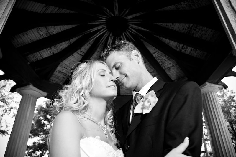 [MetzingerWED-2009.jpg]