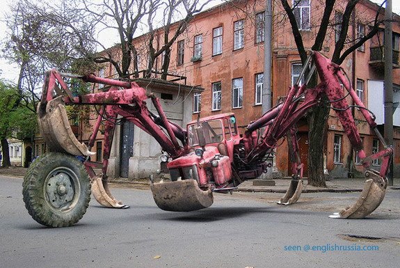 [strange-russian-tractor.jpg]