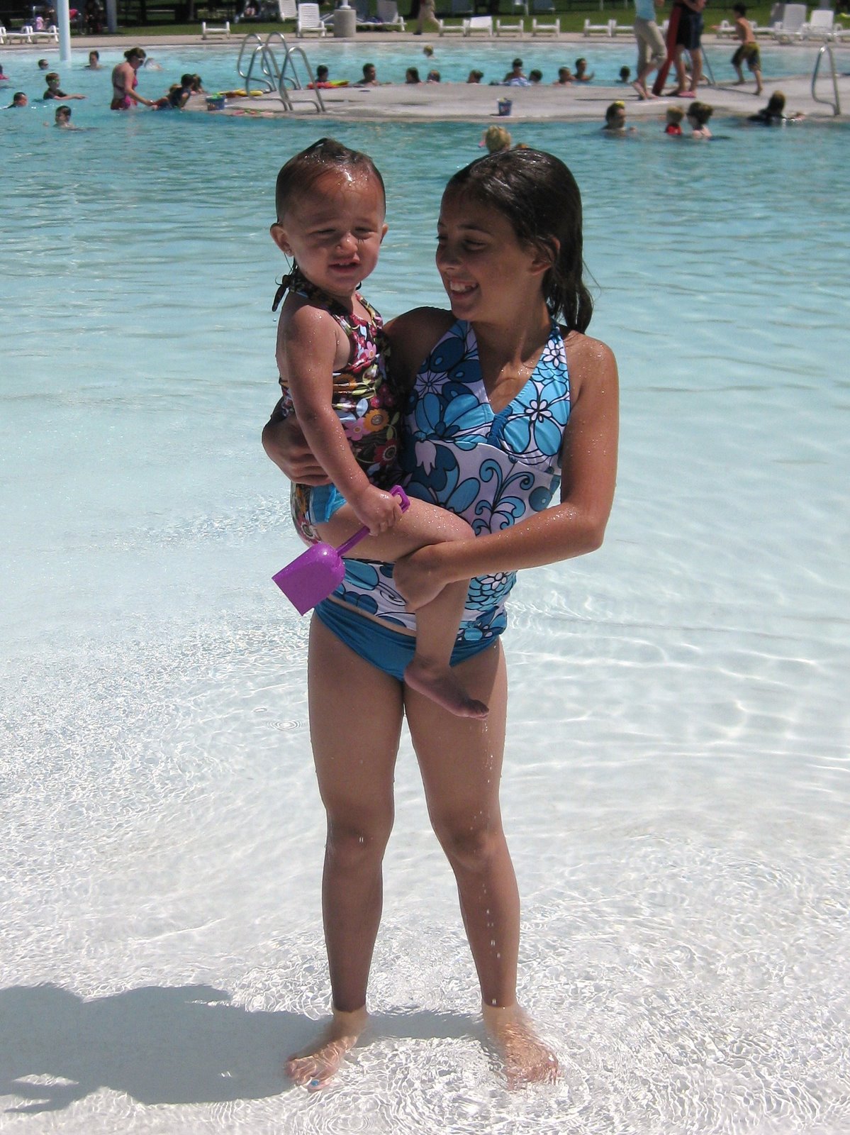 [swim+lessons+June+2008+037.JPG]