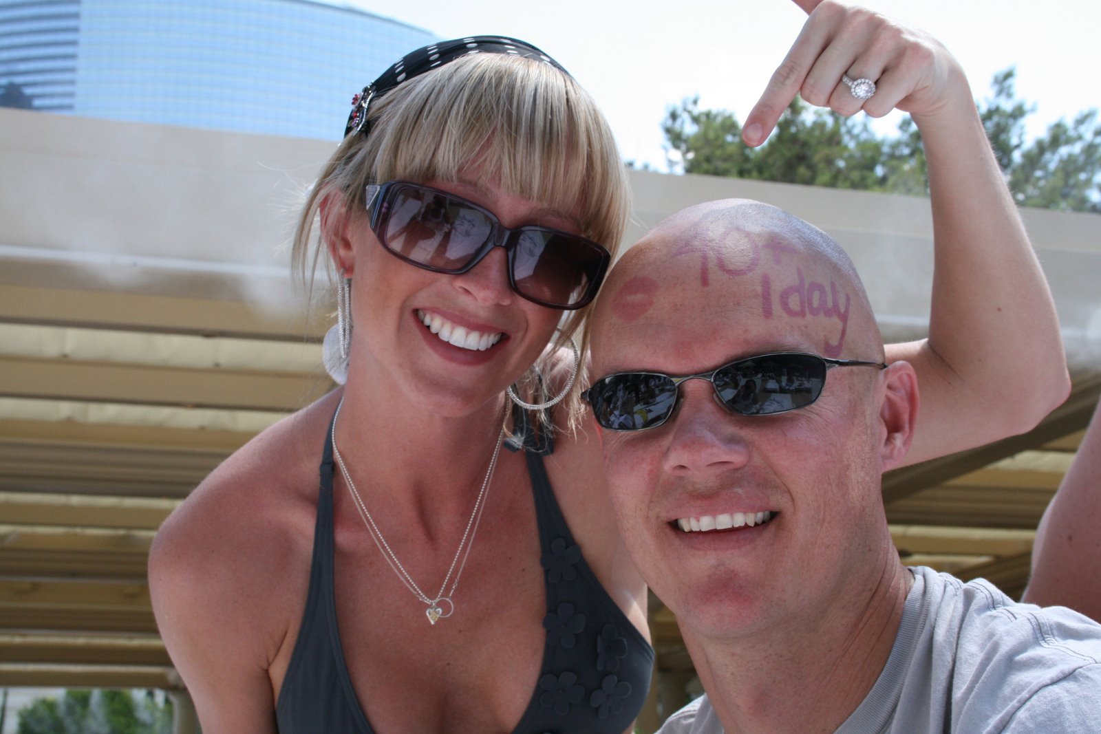 [scott+bland's+bday+vegas+028.JPG]