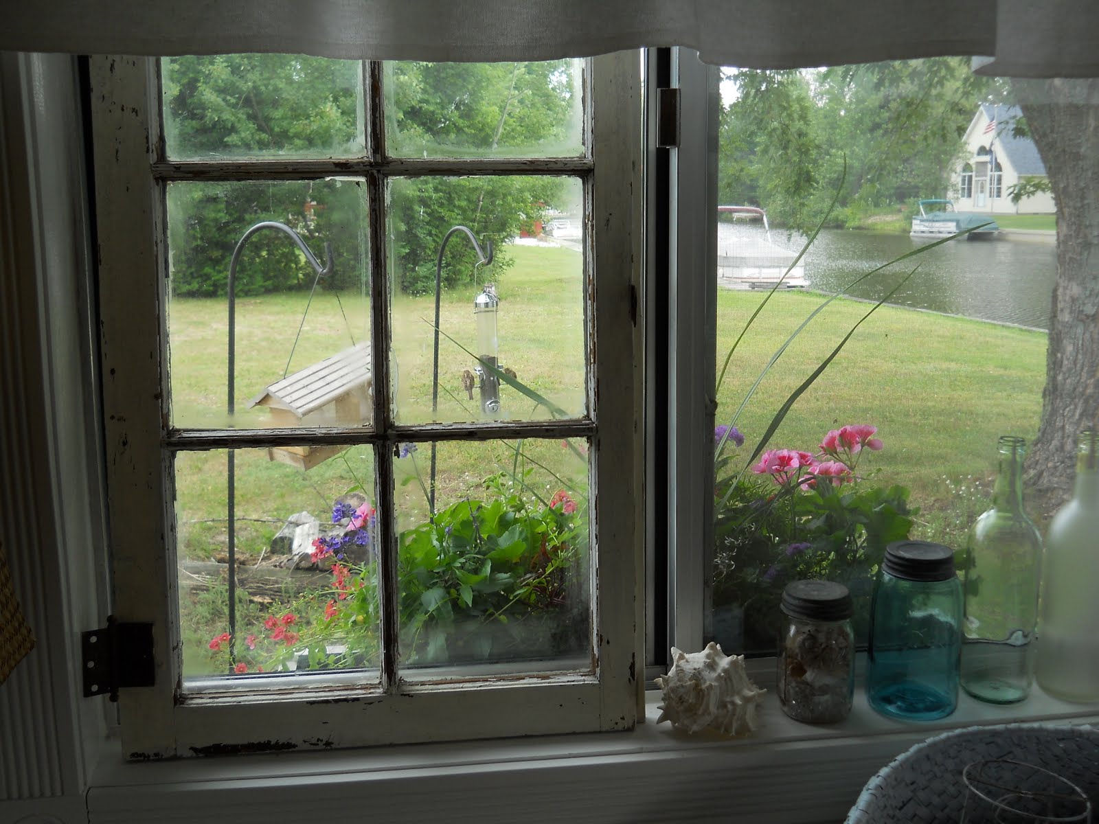 Lakehouse Old window sashes