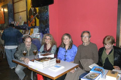 Fotos del Sant Jordi Blue 2010 - Roser Amills, escritora mallorquina