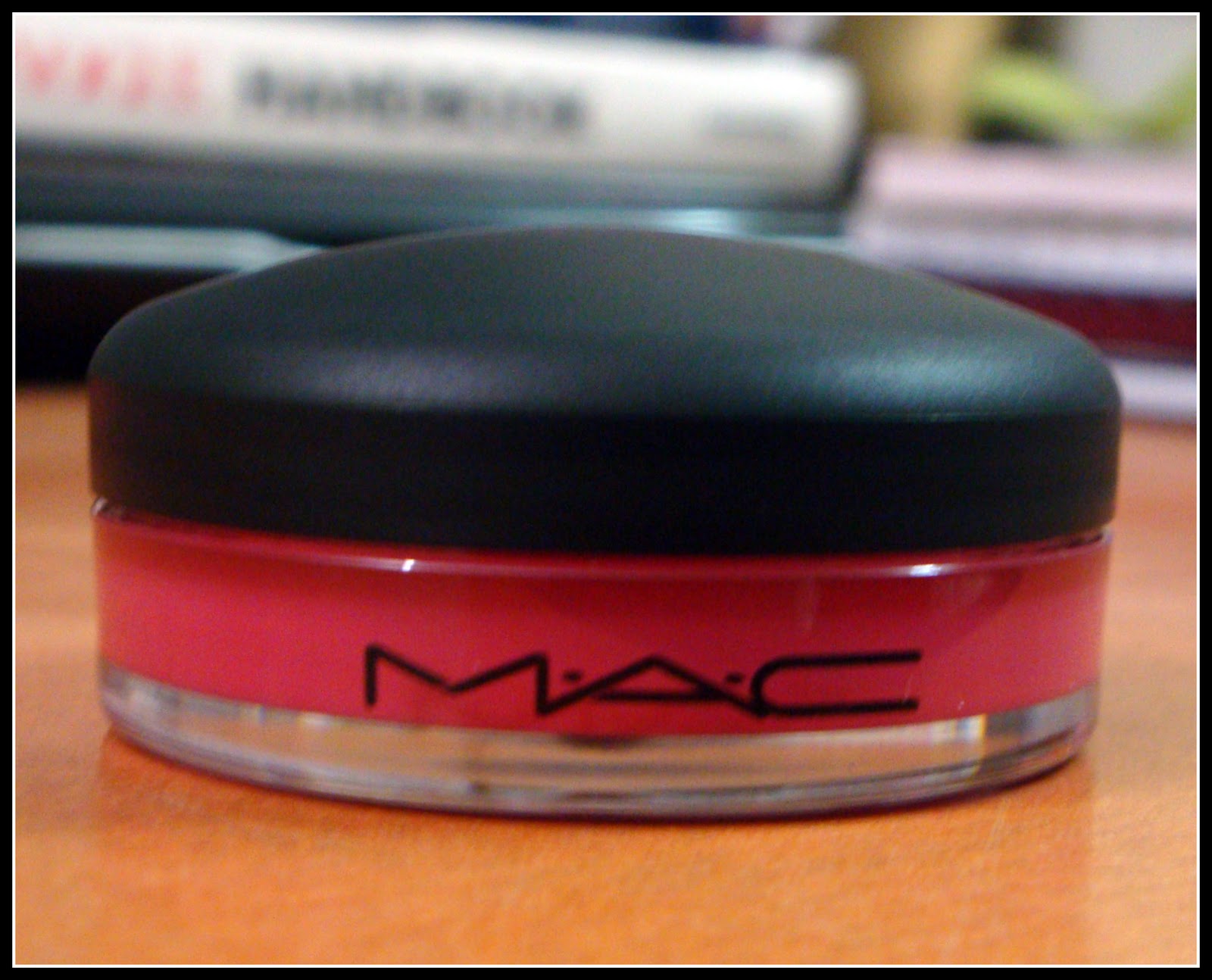 A Sweet Kiss MAC Tinted Lip Conditioner SPF 15